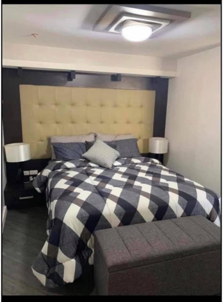 Apartment For Rent in Bonifacio Global City
