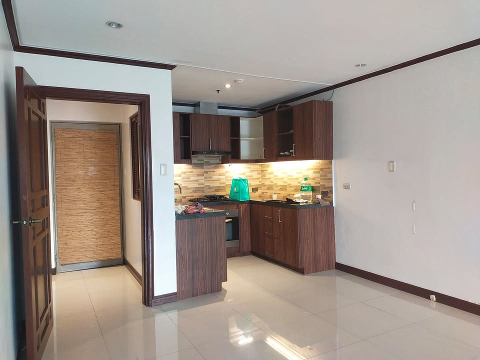 Condo For Rent in Poblacion