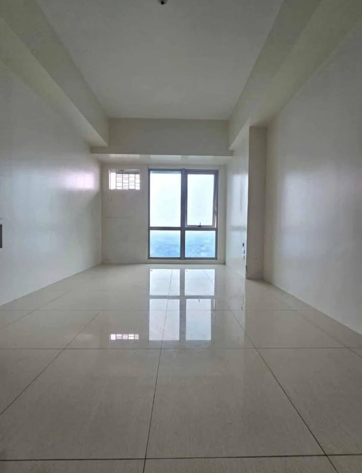 Condo For Rent in Shaw Boulevard