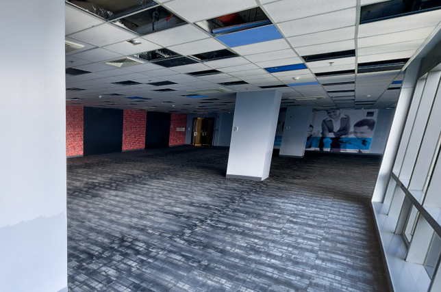 FIVE ECOM CENTER