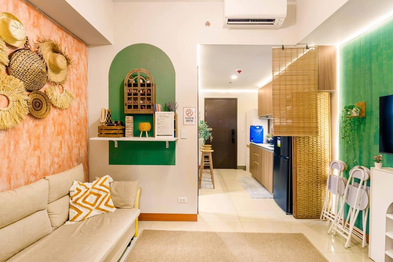 Apartment For Rent in McKinley Hill