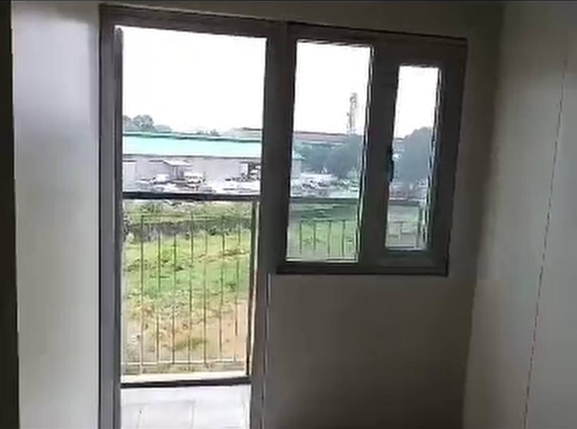 Apartment For Sale in Fairview