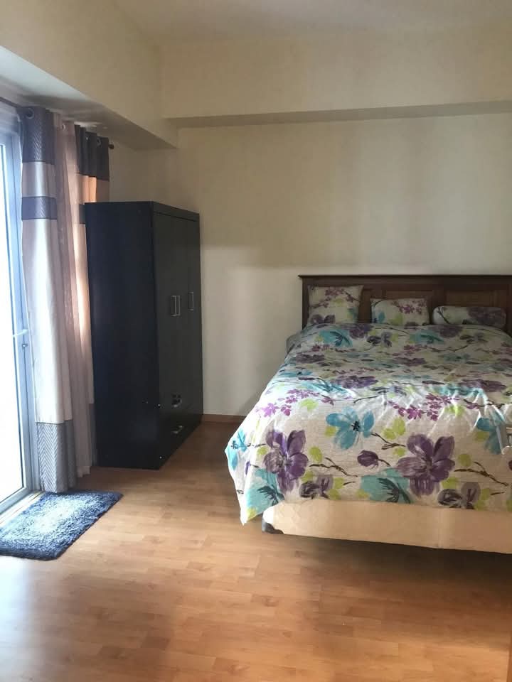 Apartment For Sale in Bonifacio Global City