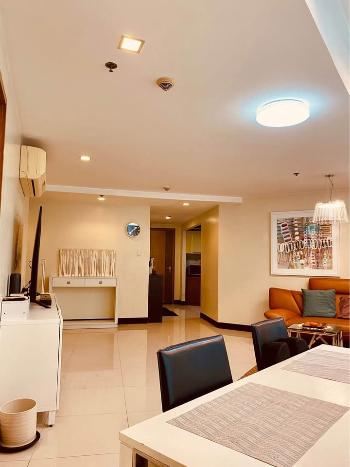 Apartment For Rent in Salcedo Village