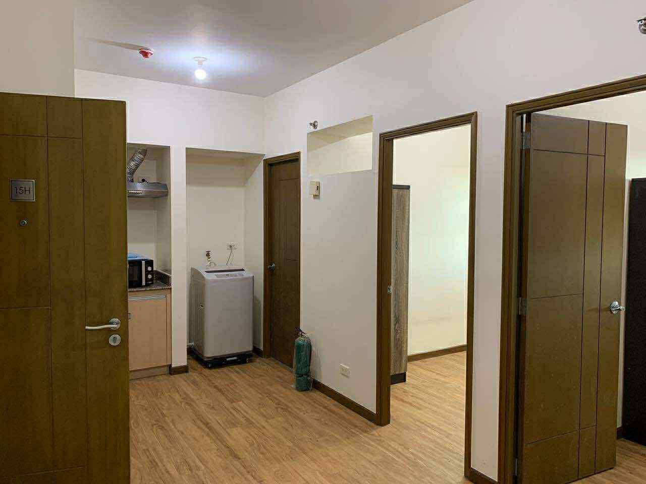 Condo For Rent in Pasay Rotonda