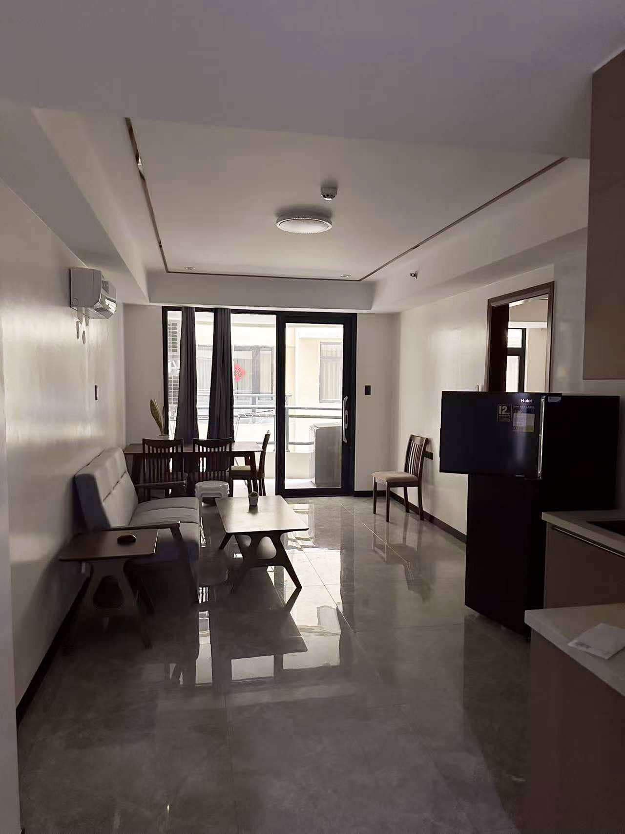 MARINA RESIDENCES 