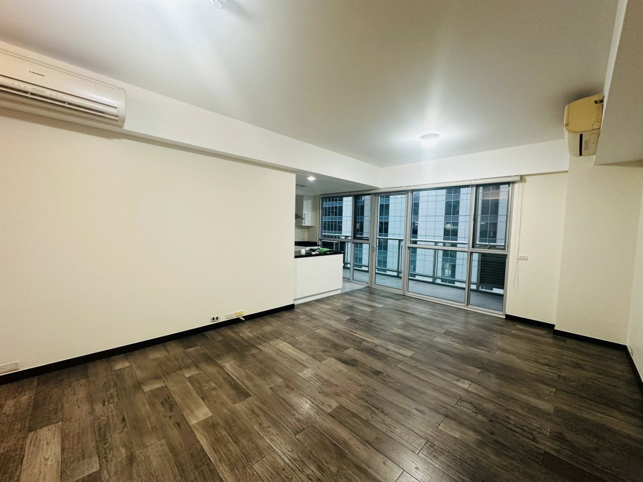 ONE SERENDRA