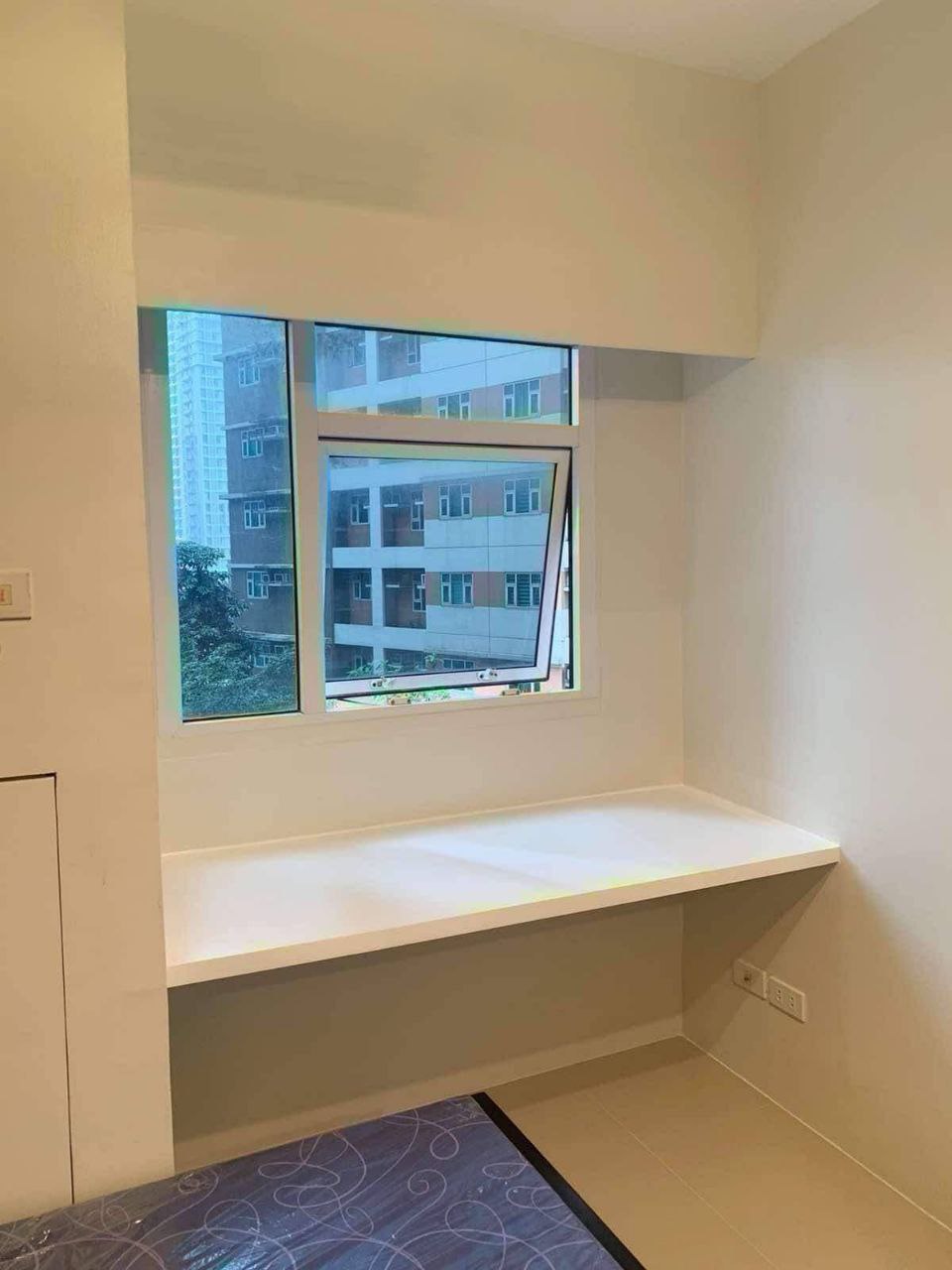 One Gateway Place