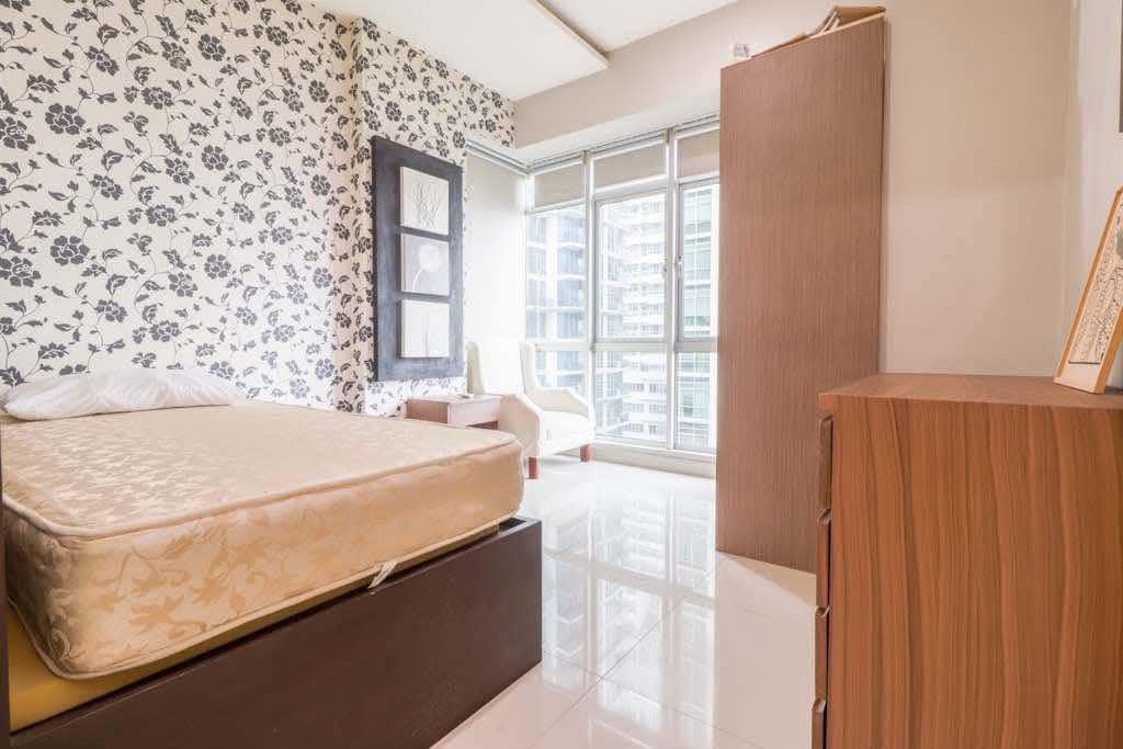 SAPPHIRE RESIDENCES