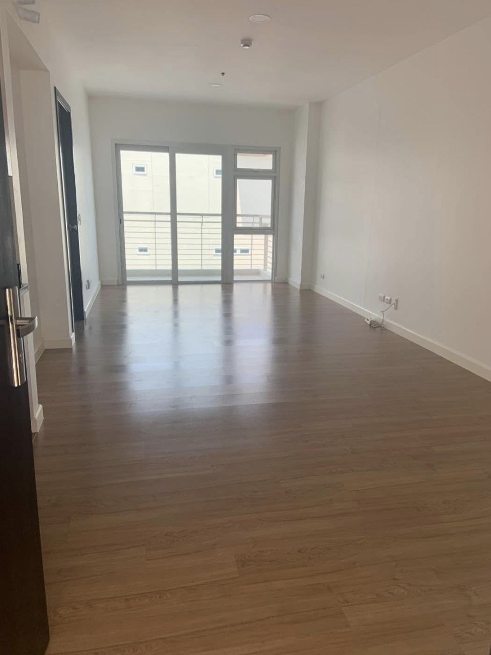 Apartment For Sale in Western Bicutan