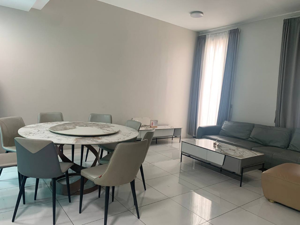 Apartment For Rent in Tambo