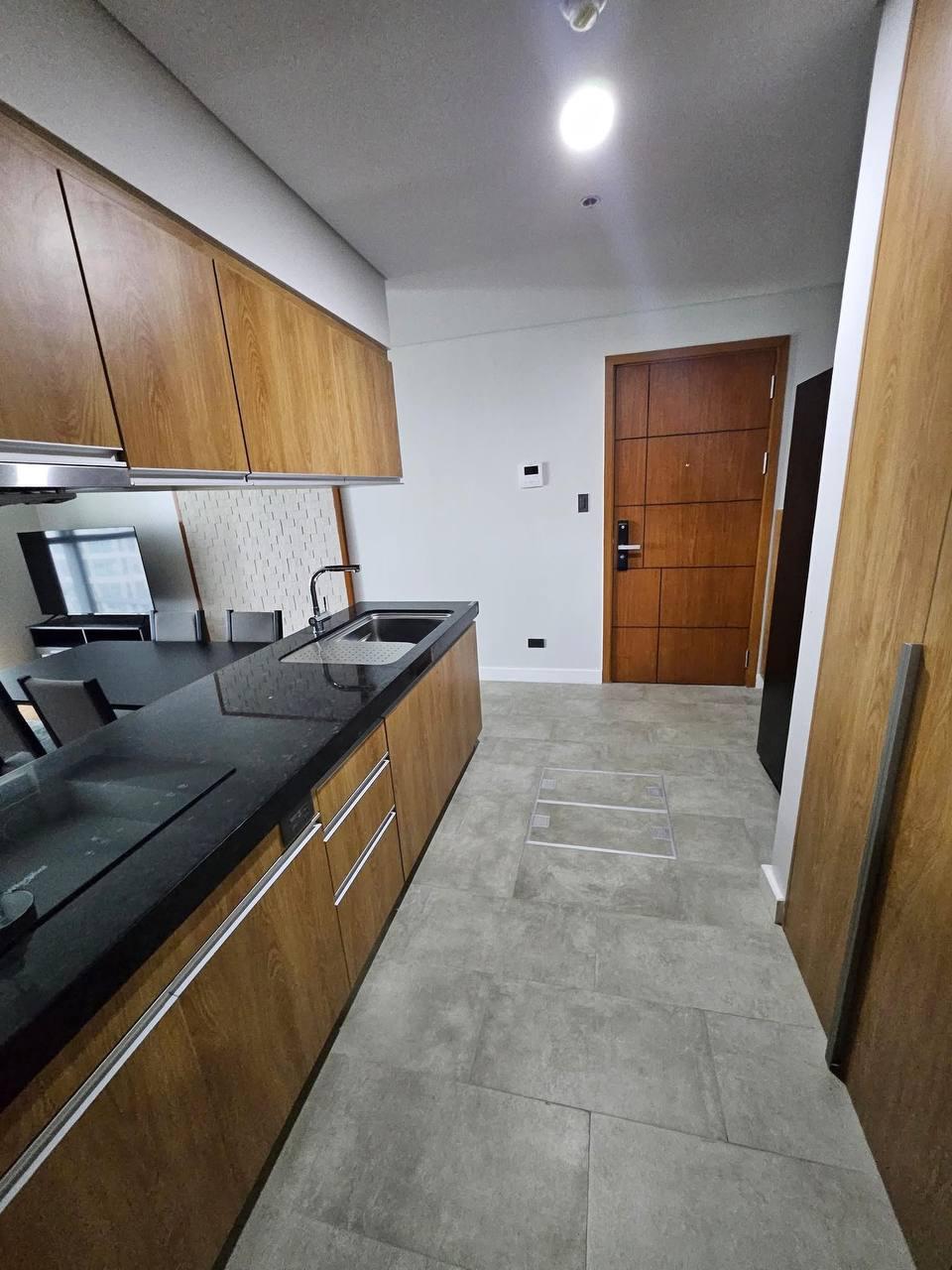 Apartment For Rent in Bonifacio Global City