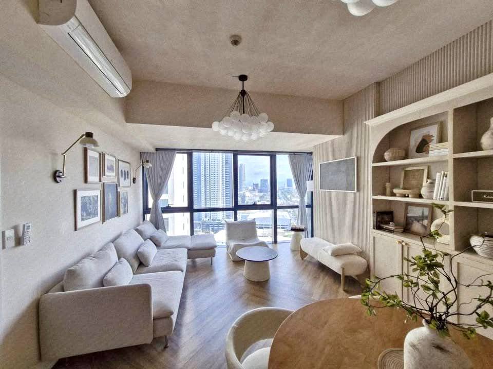Condo For Rent in Eastwood City