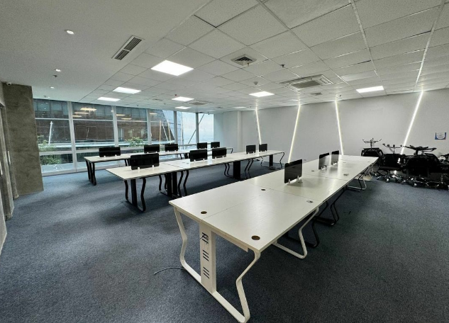 Office For Rent in Pasay Rotonda