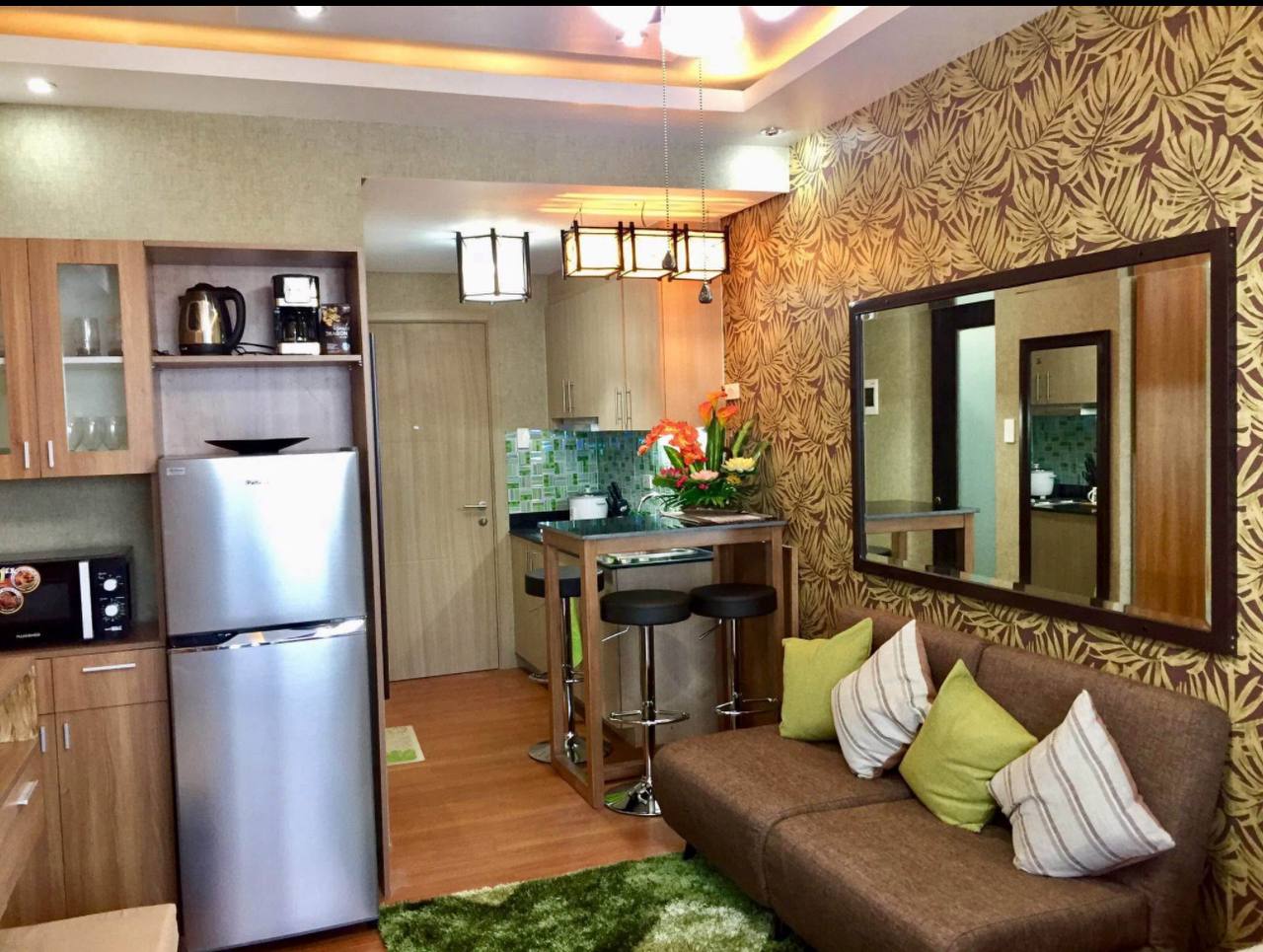 BREEZE RESIDENCES