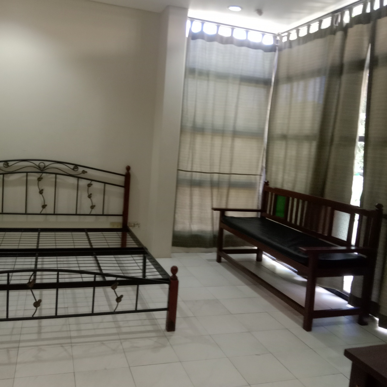 Villa For Rent in Ayala Alabang