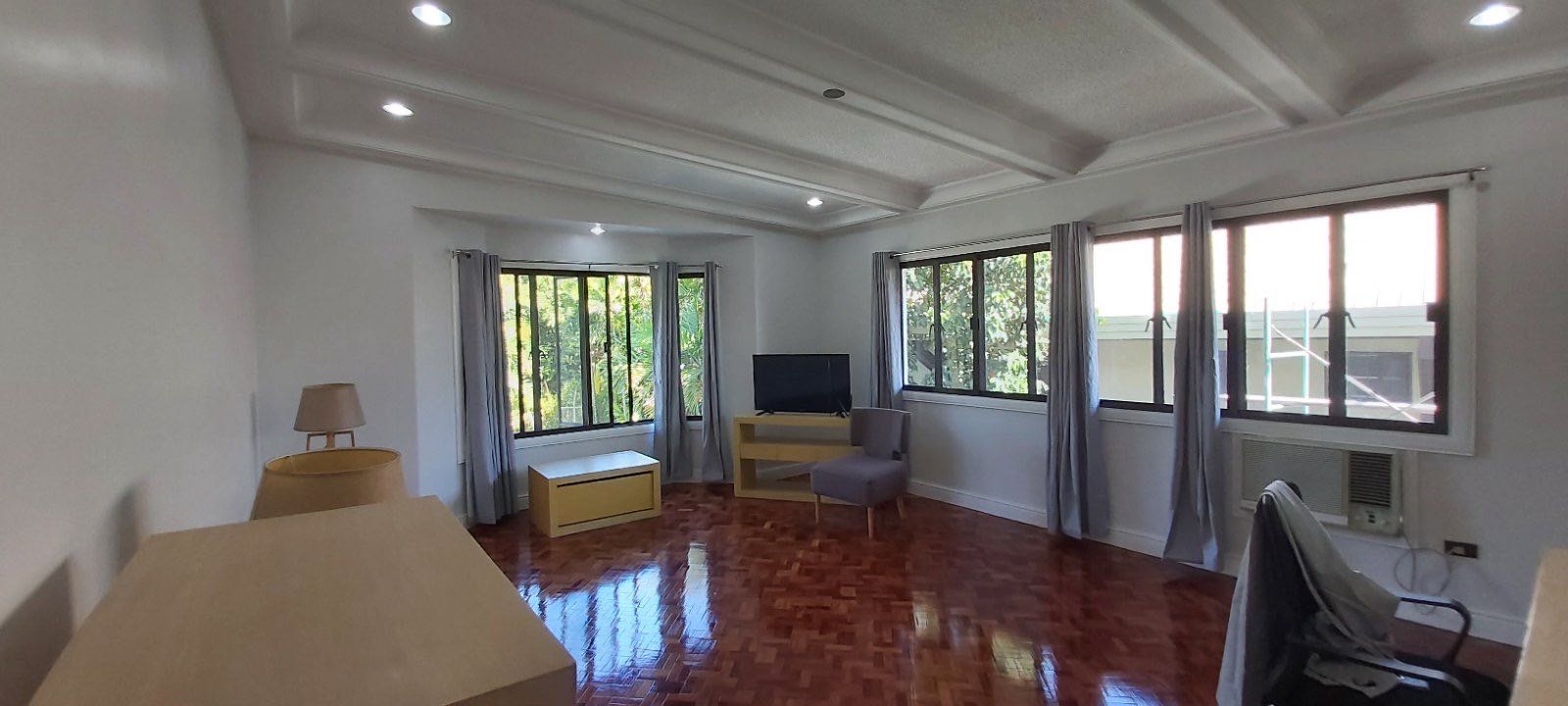 Villa For Rent in Ayala Alabang