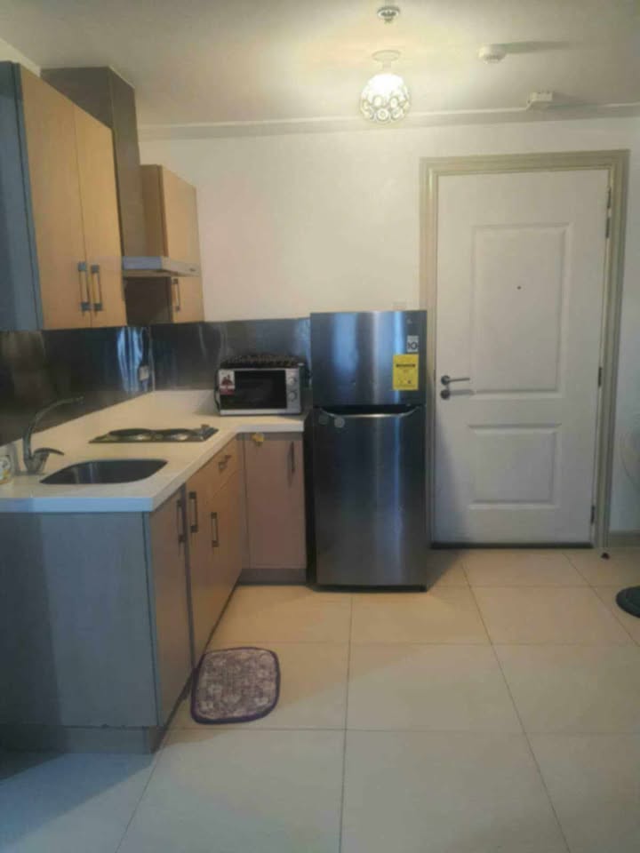 Condo For Sale in Commonwealth