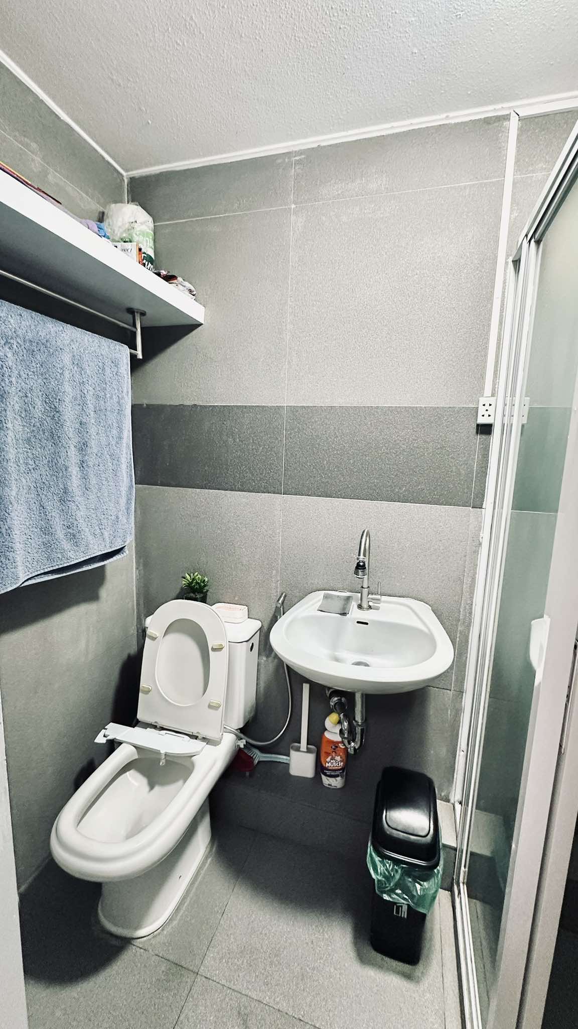 Apartment For Sale in Ortigas CBD
