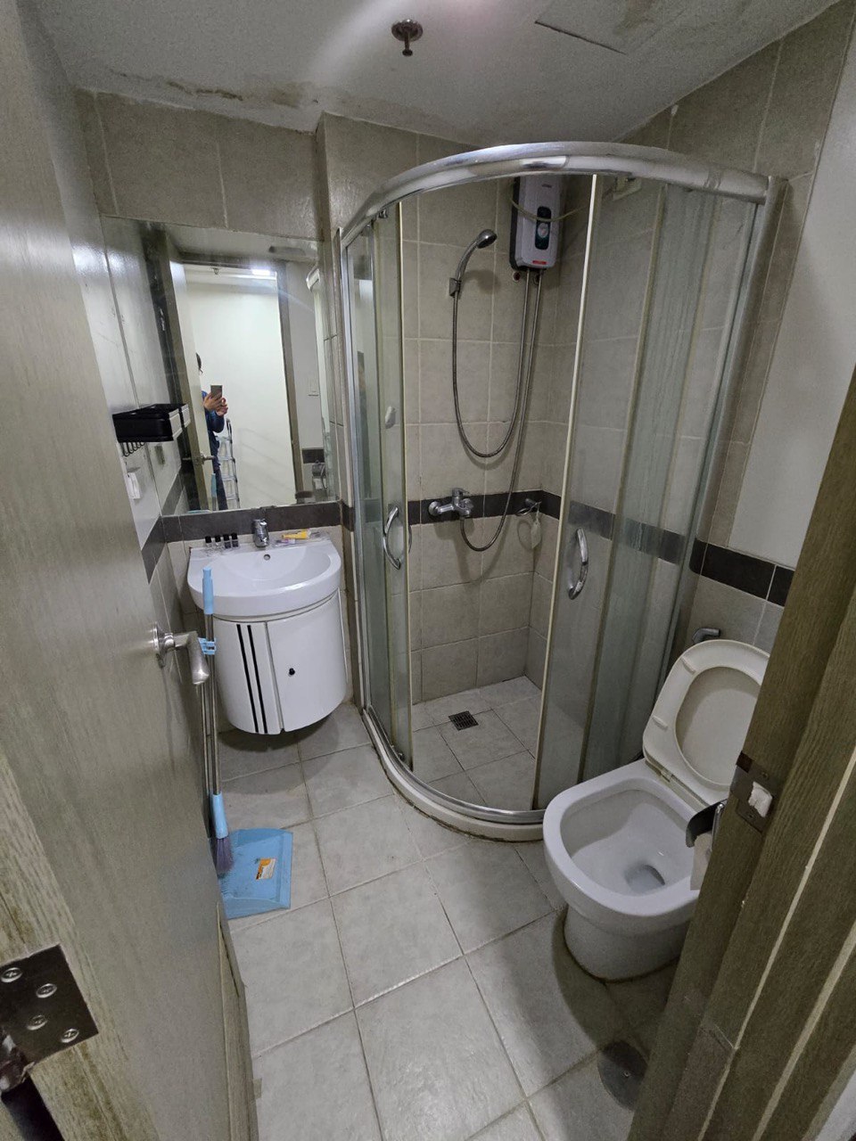 Condo For Rent in Tambo