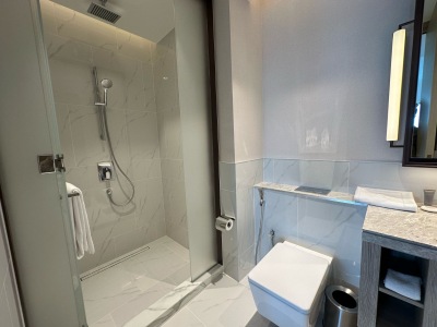 Address Hrabour Point