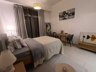 Azizi Candace Acacia