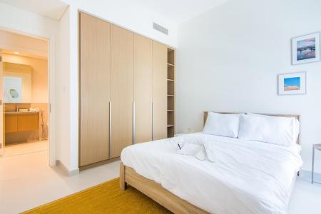 Creek Beach  Bayshore