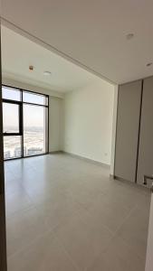 Creek Harbour Creek Palace